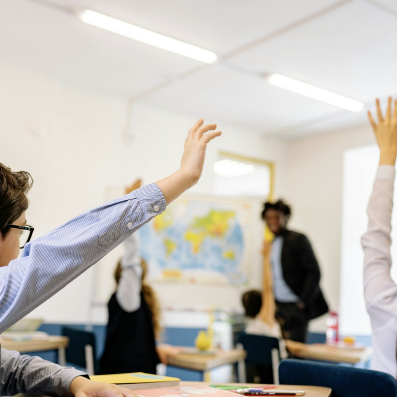 transferring child mid-year special needs school, switching to special needs school, when to leave public school for autism support, mid-year school transfer autism, moving child to autism school, signs your child needs a different school, special needs school enrollment process